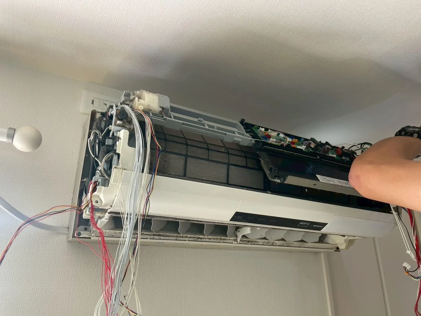 幸田町 2014年製パナソニックお掃除機能付きエアコン洗浄