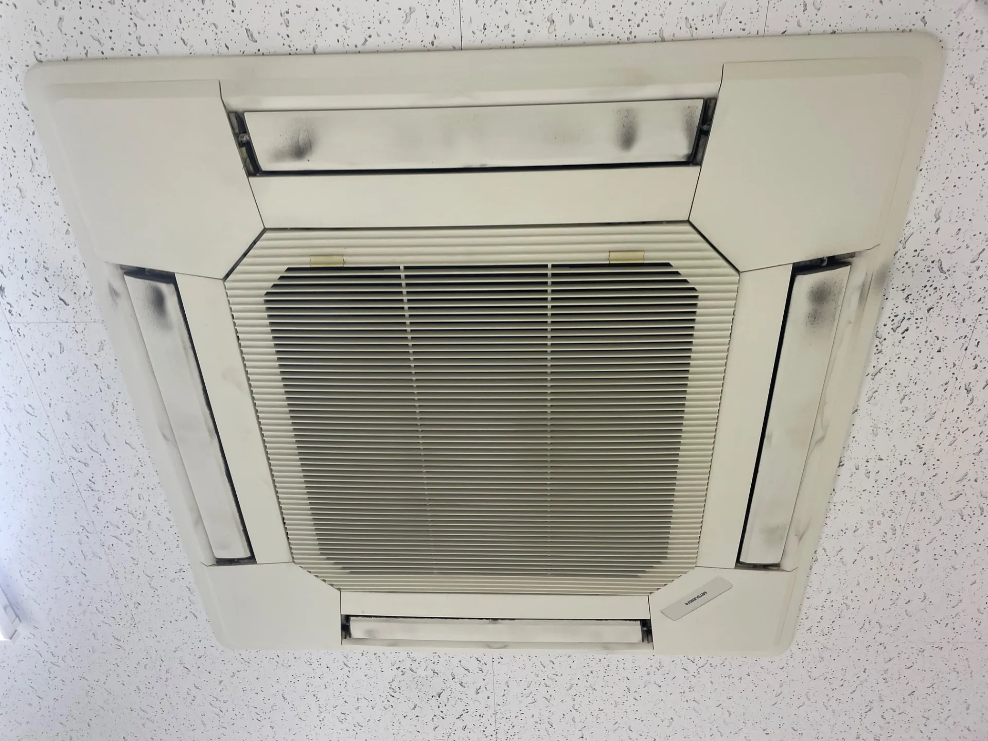 法人様 業務用エアコンクリーニング