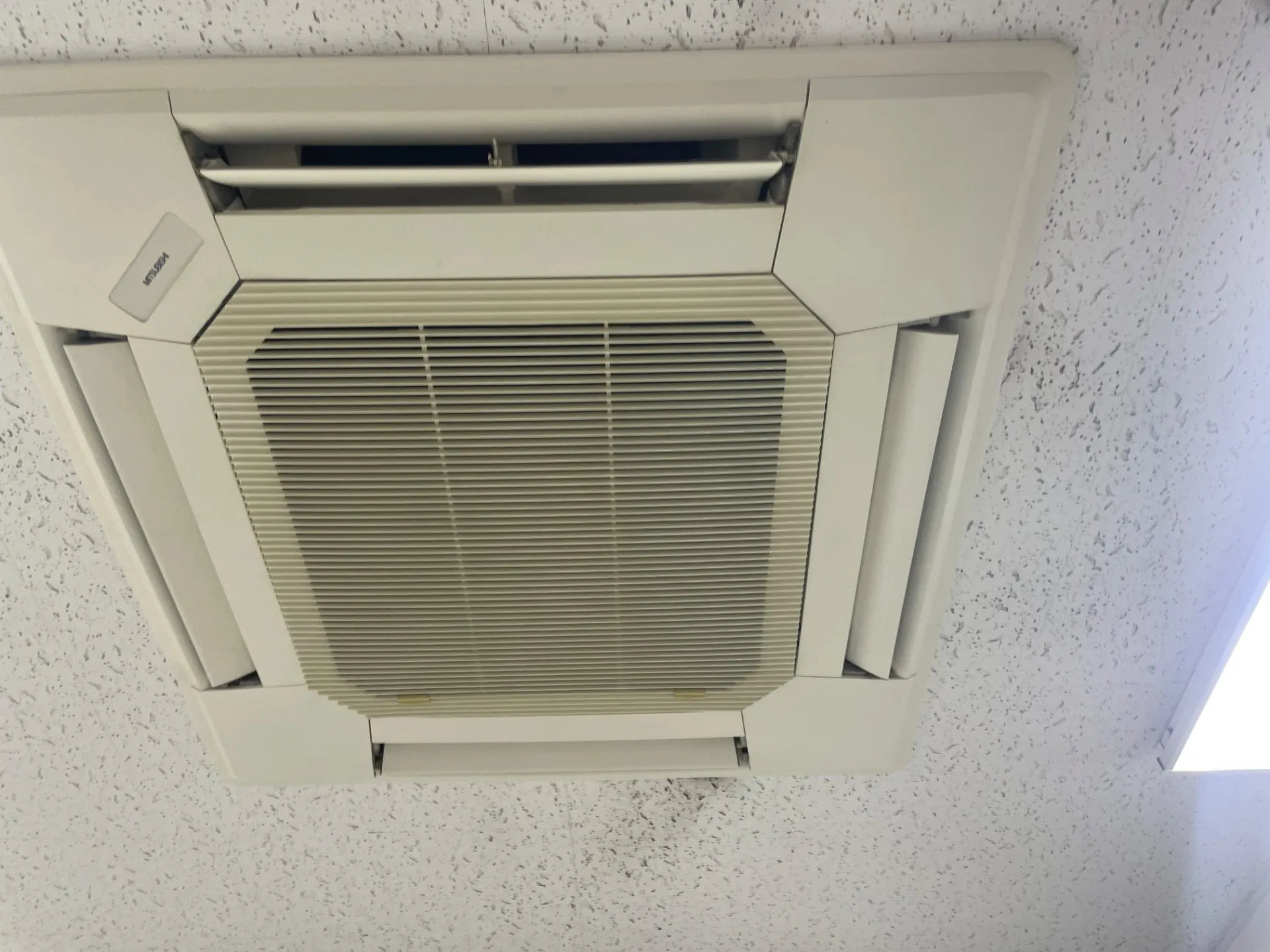 法人様 業務用エアコンクリーニング